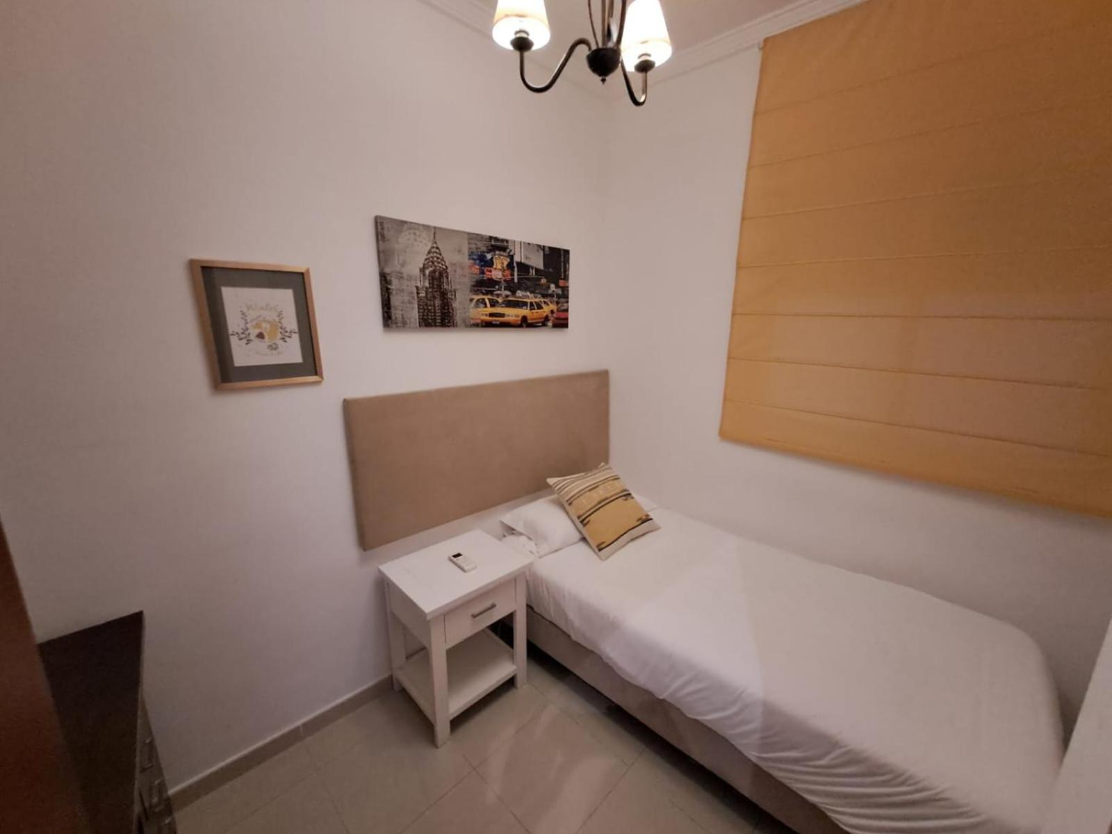 El Marques San Juan 1 Apartment Малага Екстериор снимка