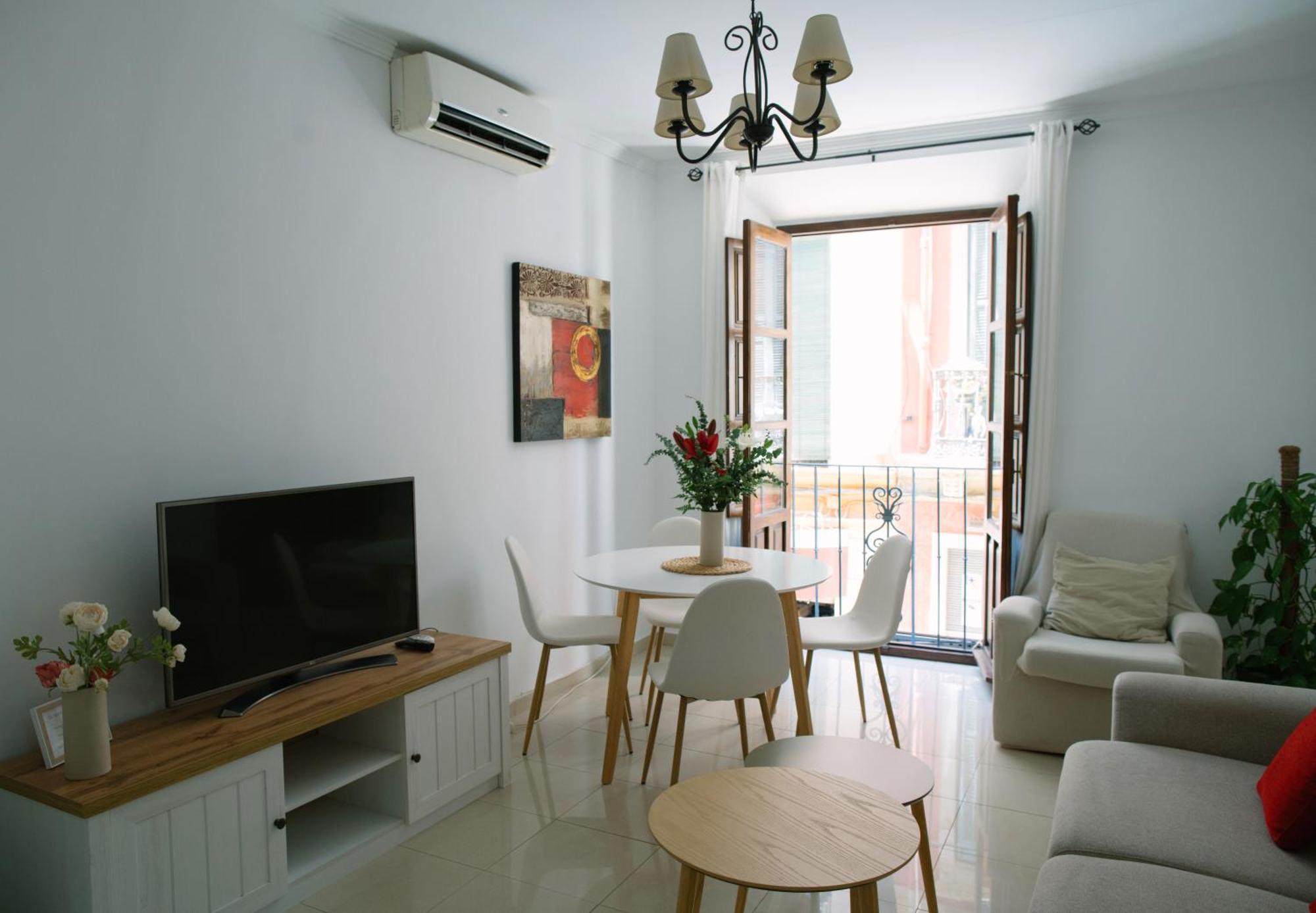 El Marques San Juan 1 Apartment Малага Екстериор снимка
