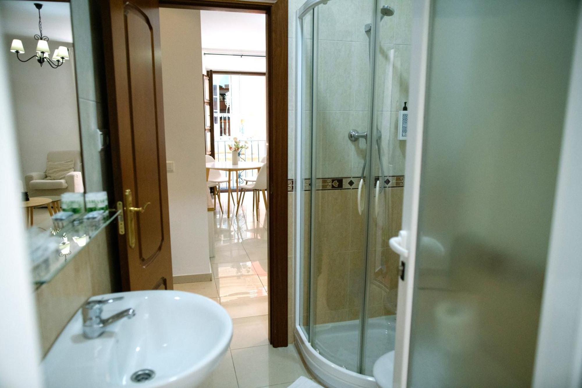 El Marques San Juan 1 Apartment Малага Екстериор снимка
