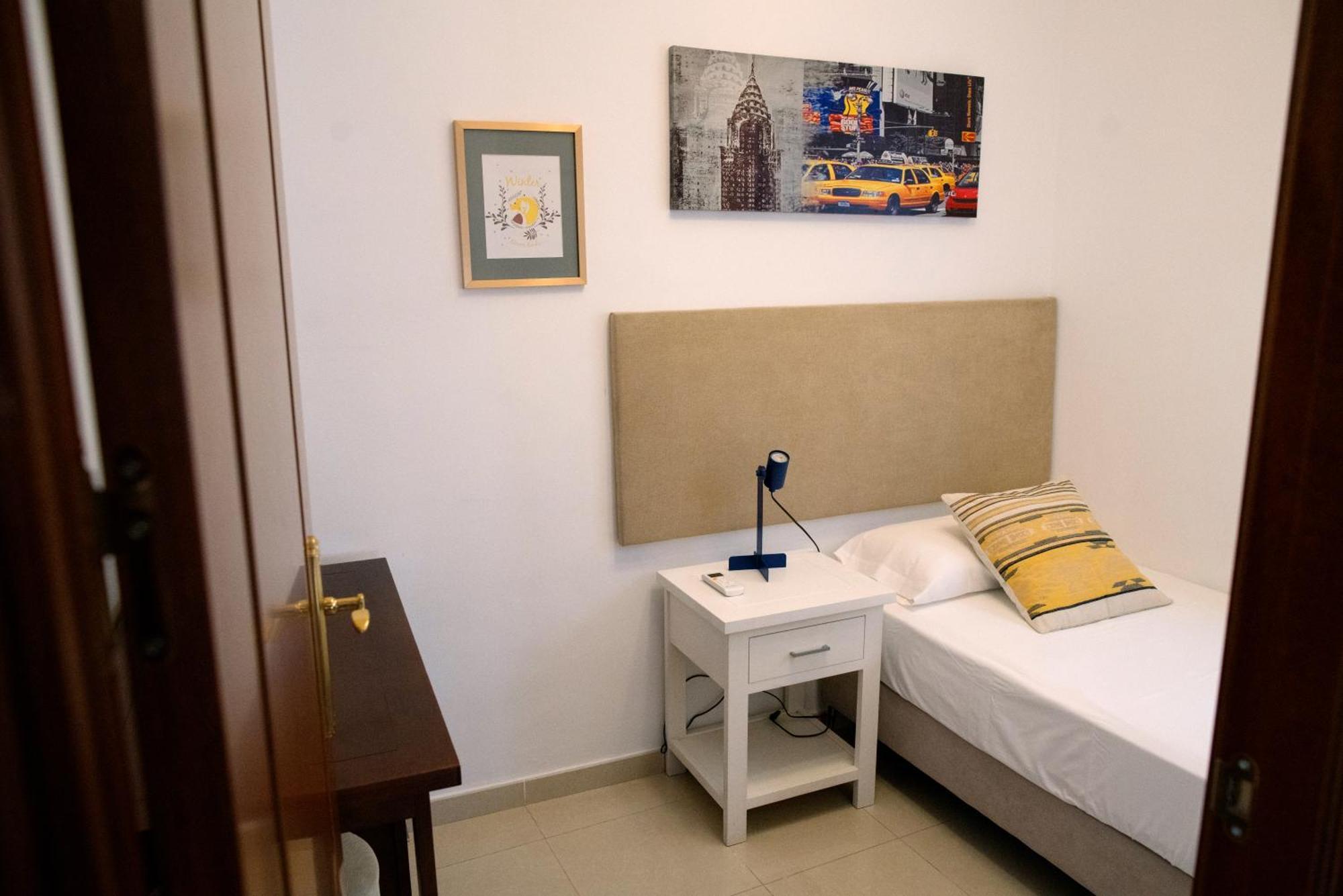 El Marques San Juan 1 Apartment Малага Екстериор снимка